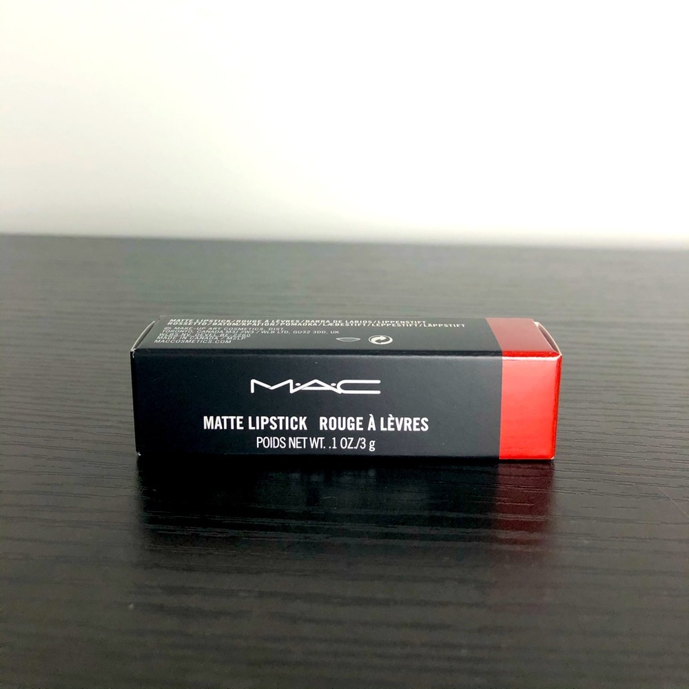 Brand New MAC lipstick in Chili